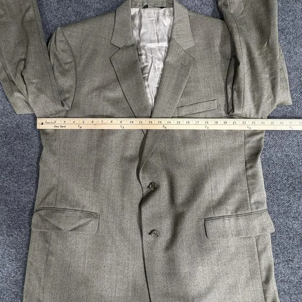 Jos. A. Bank tailored model lining